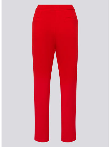 Rabe Hose in Rot