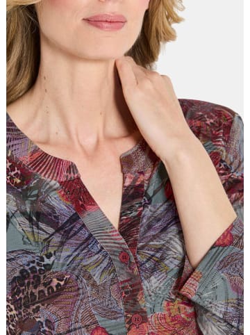 GOLDNER Kurzgröße:  Jersey-Oberteil mit Rundhals in bunt / gemustert