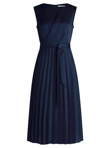 BETTY & CO Chiffonkleid mit Plissee in Navy Blue