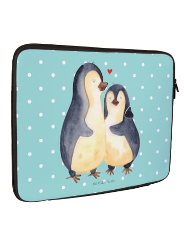Mr. & Mrs. Panda Laptop Tasche Pinguin umarmen ohne Spruch in Türkis Pastell