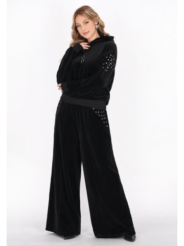 faina Women Hoodie in black