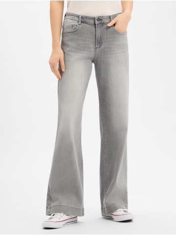 BRAX  Jeans Magic Maine in grau