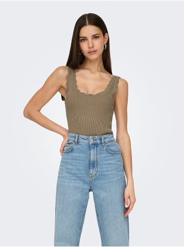 JACQUELINE de YONG Gerippter Stricktop mit Muschelsaum in Olive