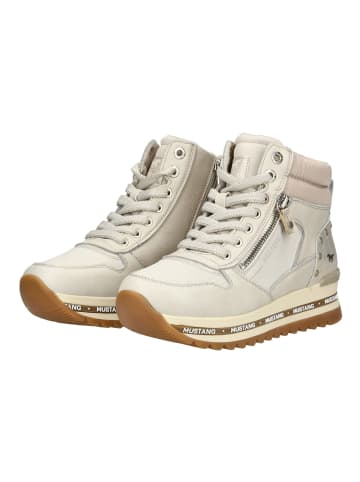 Mustang Sneaker in Ivory