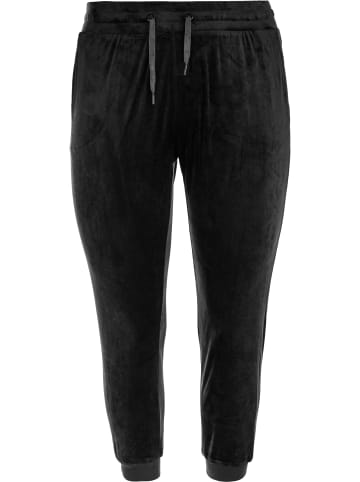 Endurance Q Sweatpants Cacee in 1001 Black