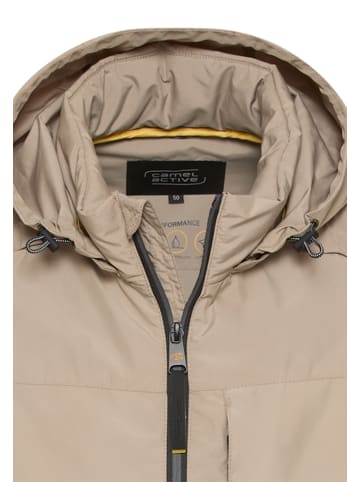 Camel Active Übergangsjacke aus besonders leichtem Material in Beige