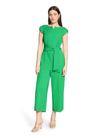 Betty Barclay Jumpsuit mit Eingrifftaschen in Kelly Green