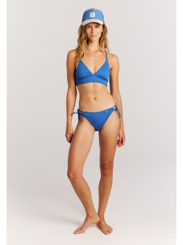 Protest " PRTCosta in Gladio Blue