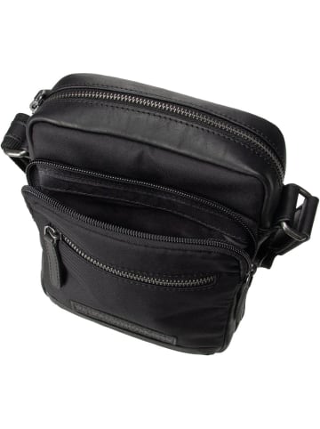 The Chesterfield Brand Bodybag Karlstad in Black