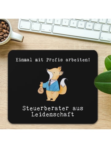 Mr. & Mrs. Panda Mauspad Steuerberater Leidenschaft mit Spruch in Schwarz