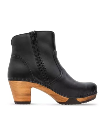 Woody Schnürschuh in schwarz