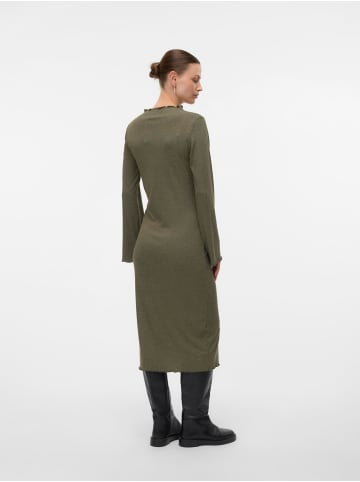 mama licious Kleid in Grape Leaf