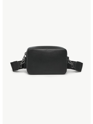 comma Crossbody in 9999_schwarz