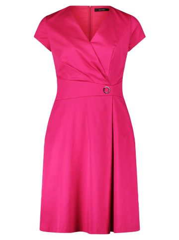 Vera Mont Basic-Kleid mit ausgestelltem Rock in Perfect Pink