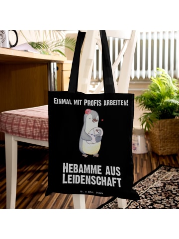 Mr. & Mrs. Panda Stoffbeutel Hebamme Leidenschaft mit Spruch in Schwarz