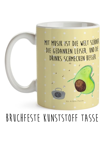 Mr. & Mrs. Panda Kindertasse Avocado Tanzen mit Spruch in Gelb Pastell