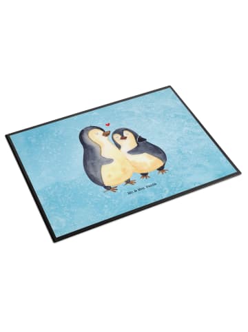 Mr. & Mrs. Panda Tischunterlage Pinguin umarmen ohne Spruch in Eisblau