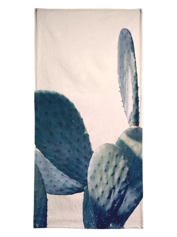 Juniqe Handtuch "Cactus I" in Grün & Rosa