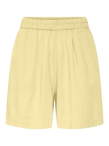 Pieces Shorts in French Vanilla