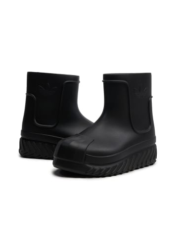 Adidas originals Boots in black/black