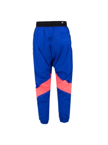 adidas Hose Urban Woven Pant in Blau