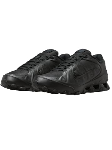 Nike in schwarz