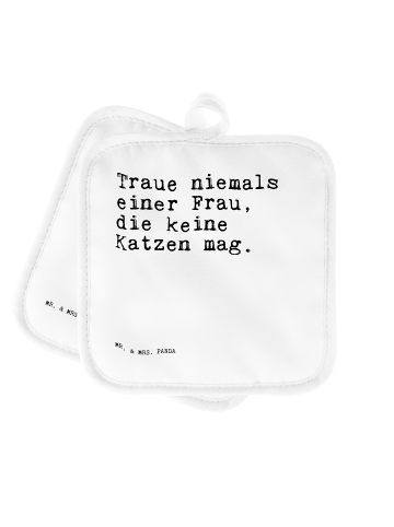 Mr. & Mrs. Panda Topflappen Traue niemals einer Frau,... mit Spruch in Weiß