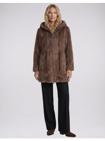 BLONDE No.8 Kunstfellmantel LAURA in BROWN