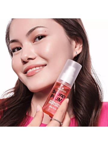 essence Bouncy Plump Feuchtigkeitsspendendes Tau-Setting-Spray 50 ml