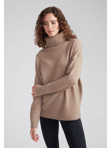 Style Republic Oversize Turtle Neck in nougat