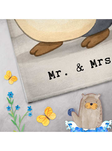 Mr. & Mrs. Panda Kinderhandtuch Student Leidenschaft Design mit ... in Weiß