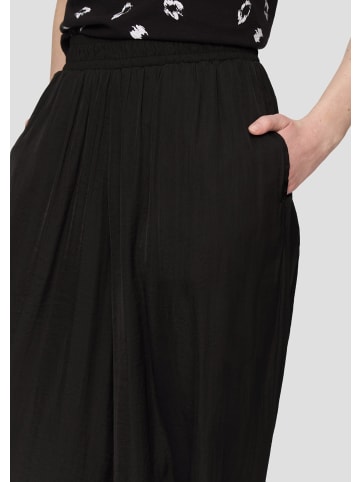 QS Hose lang in Schwarz