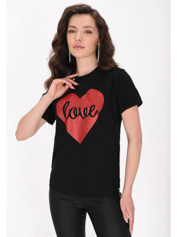 faina Women T-Shirt in black