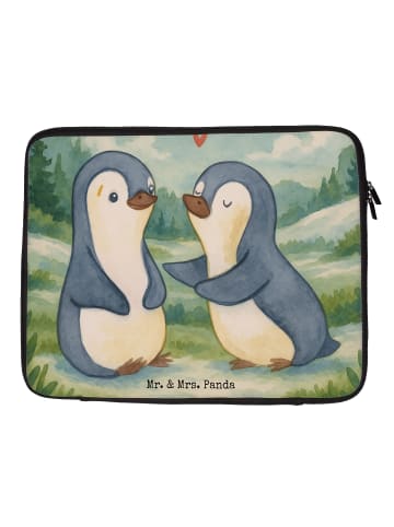 Mr. & Mrs. Panda Laptop Tasche Pinguine trösten Design ohne Spruch in Weiß