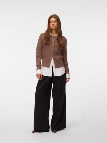 Vero Moda Strickjacke in Fossil