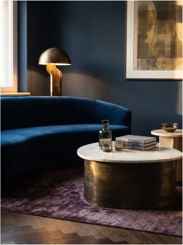 KADIMA DESIGN Couchtisch organisch, indischer Marmor, handgefertigt in Weiß-Gold