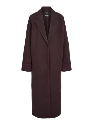 Noisy may Mantel in Chocolate Plum