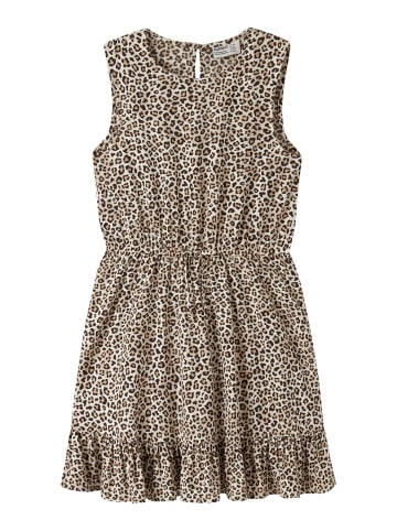 name it Kleid in Turtledove