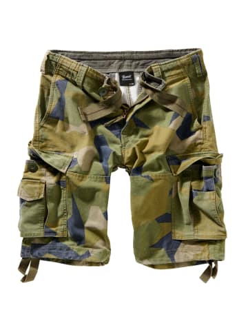 Brandit Cargo Shorts in swedish camo