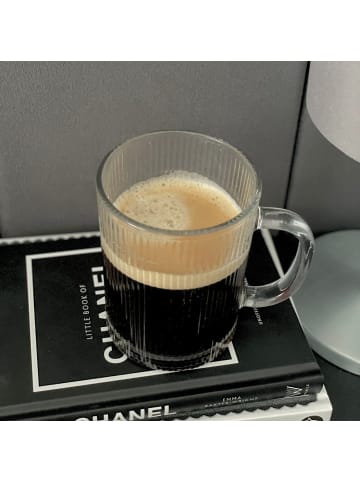 ZOHA Glas 2er Set Riffle Cup Henkelglas - 360 ml Kaffeeglas, Glas in Transparent