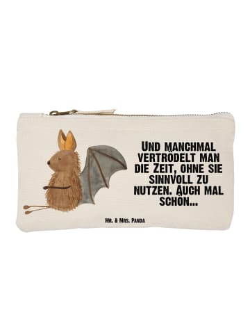Mr. & Mrs. Panda Pouch Fledermaus Sitzen mit Spruch in Weiß