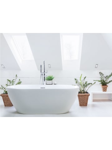 Beliani 2-tlg Freistehende Badewannen NEVIS in Weiß/Silber
