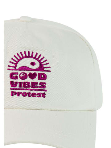 Protest " PRTKoa in Kitoffwhite