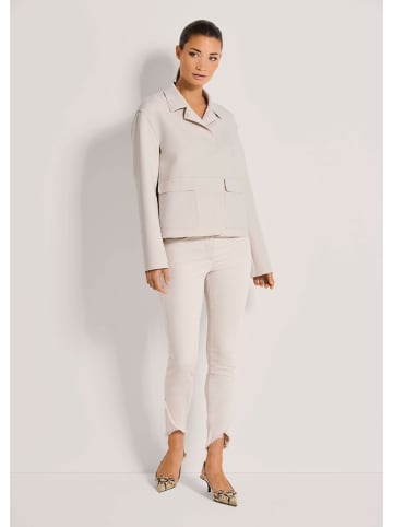 MADELEINE Moderner Damenblazer mit Hemdkragen in perlweiß