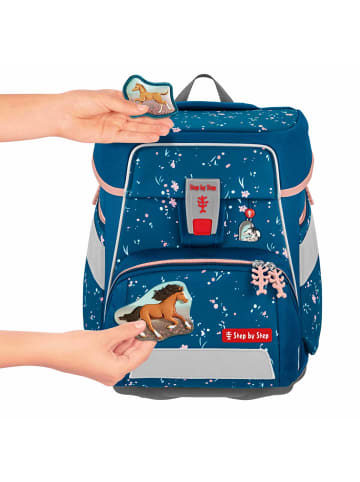 Step by Step MAGIC MAGS "Wild Horse Ronja" Applikationen in Braun