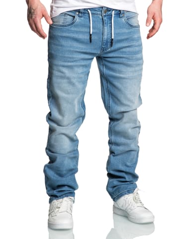 Amaci&Sons Sweathose im Denim Look COPPELL in Hellblau