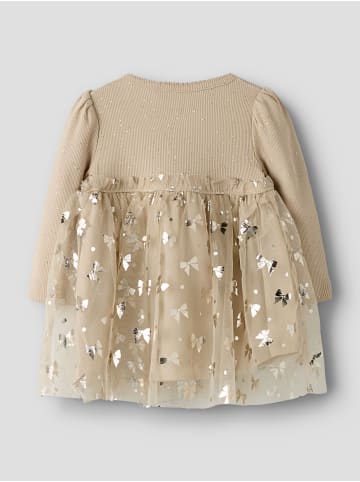 name it Kleid in Cement