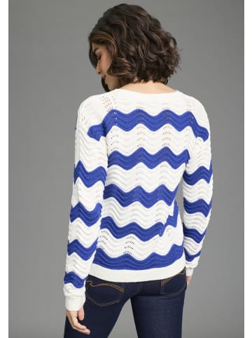 Kangaroos Ajourpullover in Blau-weiß