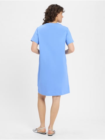 Marie Lund Kleid in blau - 0003