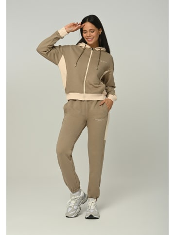 Tom Barron Trainingsanzug Women Regular Tracksuit With Zipper Top And Emboidery Design in braun